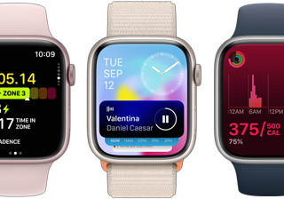 Pohled zepředu na patery Apple Watch na ukázku toho, že v přepracovaném watchOS 10 je vidět víc informací najednou.