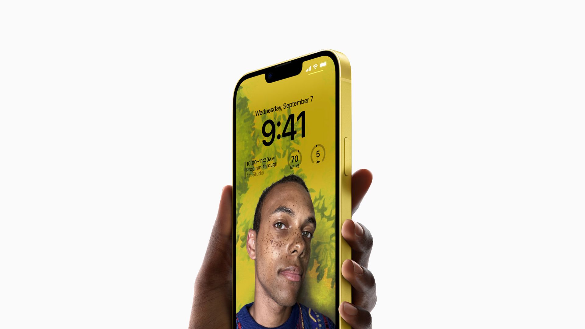 <b>Apple představil žlutý iPhone 14</b>